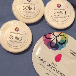 Beauty blender mini soap